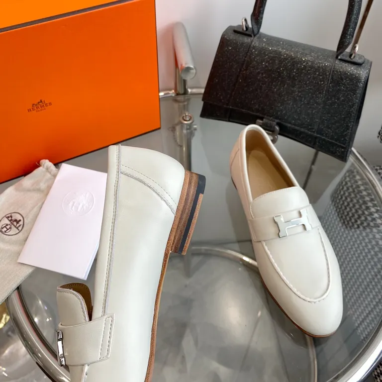 Hermes Shoe 